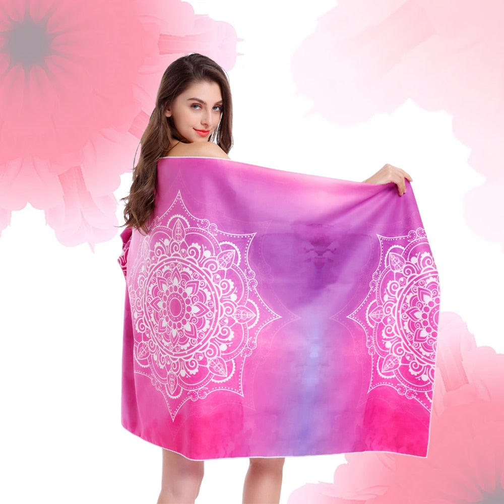 Grande serviette<br>de plage transcendante