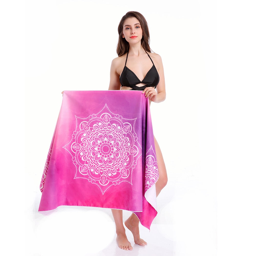 Grande serviette<br>de plage transcendante