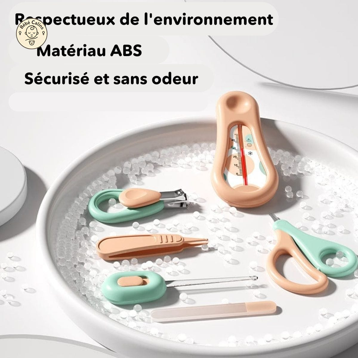 Tranquillité et douceur : Trousse de soin pour bébé, idéale pour l'hygiène et la toilette