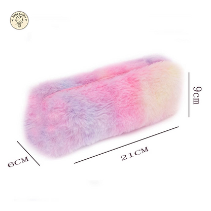 Trousse kawaii colorée en peluche
