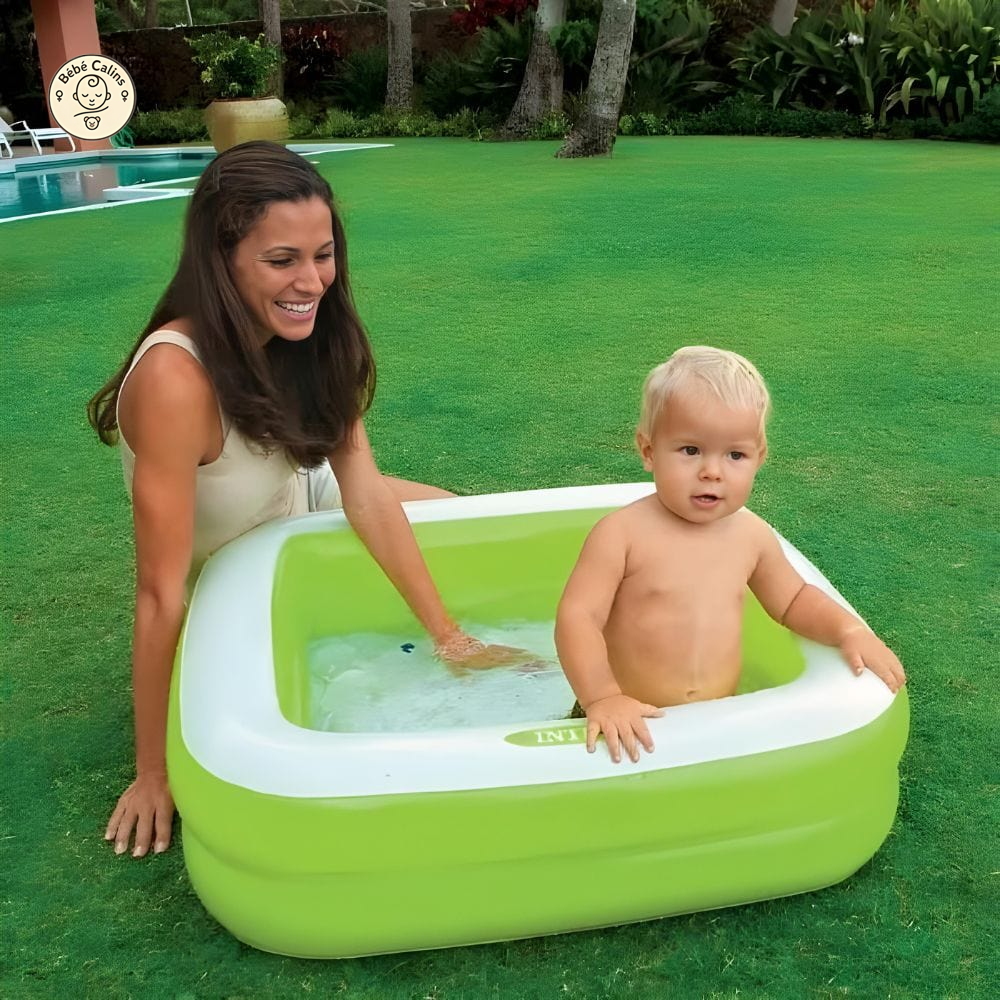 Piscine bébé et enfant gonflable carré confort